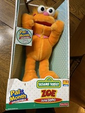 Plush Sesame Street Pal Of The Month Zoe From June 2000 Still In Original Box