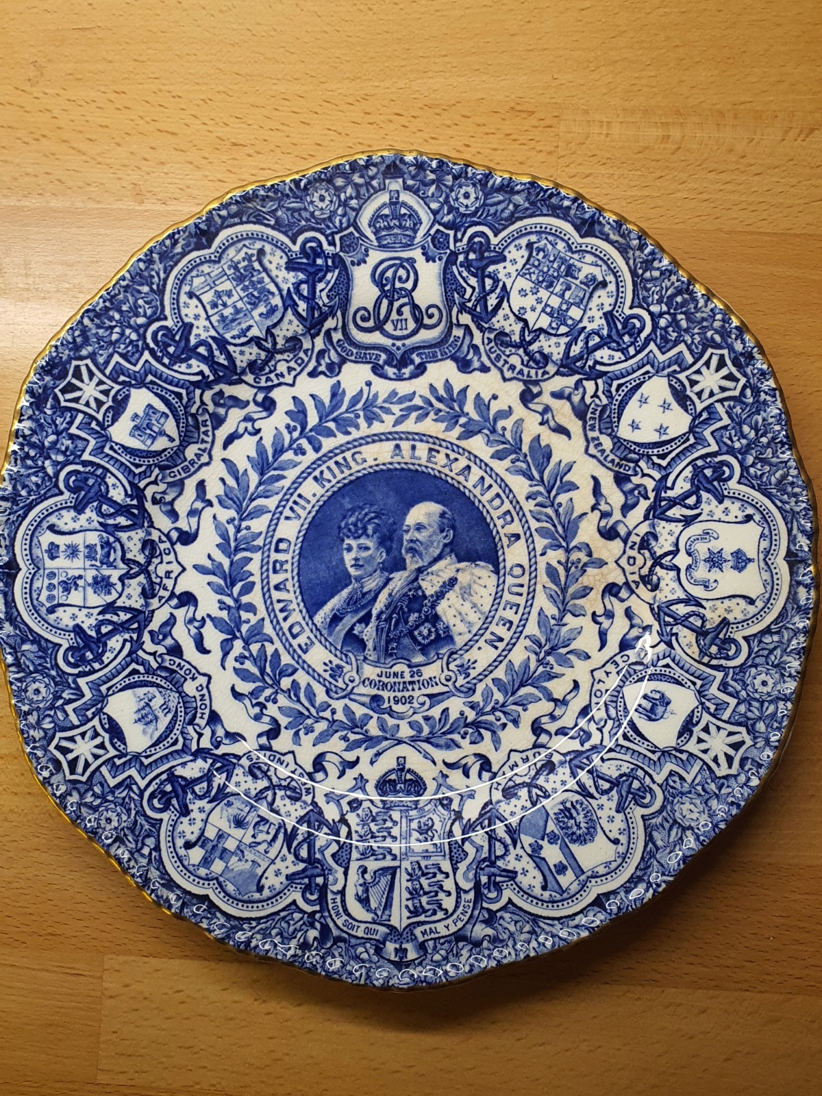 ANTIQUE ' COALPORT ' PLATE - KING EDWARD 7TH CORONATION 1902