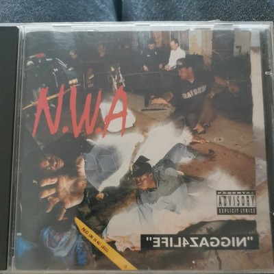 N.W.A  -   Efil4zaggin  CD    ORIGINAL FIRST GERMAN PRESS 1991 ; RARE