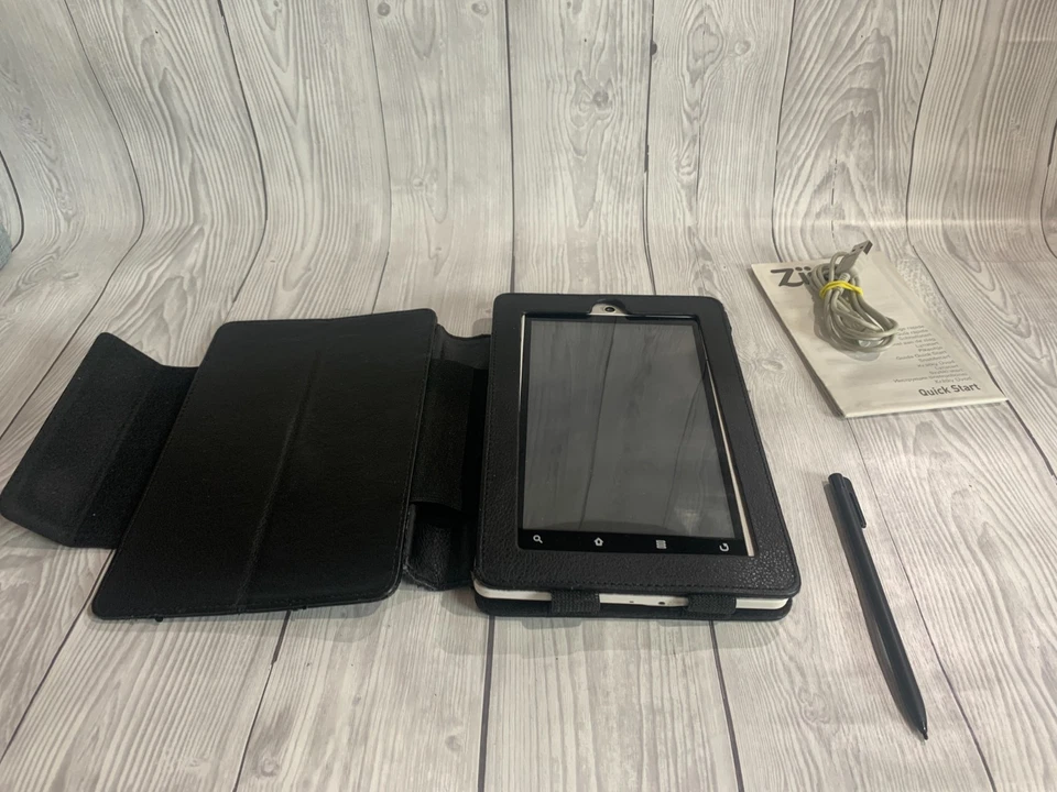 Creative Labs Ziio Android Tablet 8GB with Case Stylus and USB Lead Bundle - Image 3 of 4