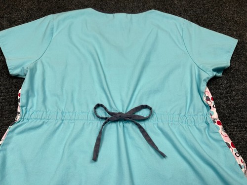 Dickies Mock Wrap Scrub Top - Size XS - nursing and/or vet tech - Picture 7 of 10