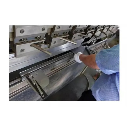 Magnetic Front Rest for Bending Machine Magnetic Angle Aid for Bending Machine - Picture 4 of 8