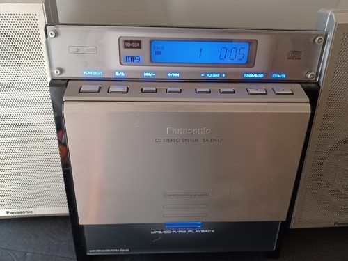 Panasonic CD Stereo System SA-EN17 With 2 Speakers No Remote Control In GoodCond - Picture 6 of 24
