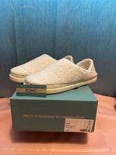 TOMS Ezra Vegan Friendly Sherpa Natural Faux Shearling Slippers Size - 7