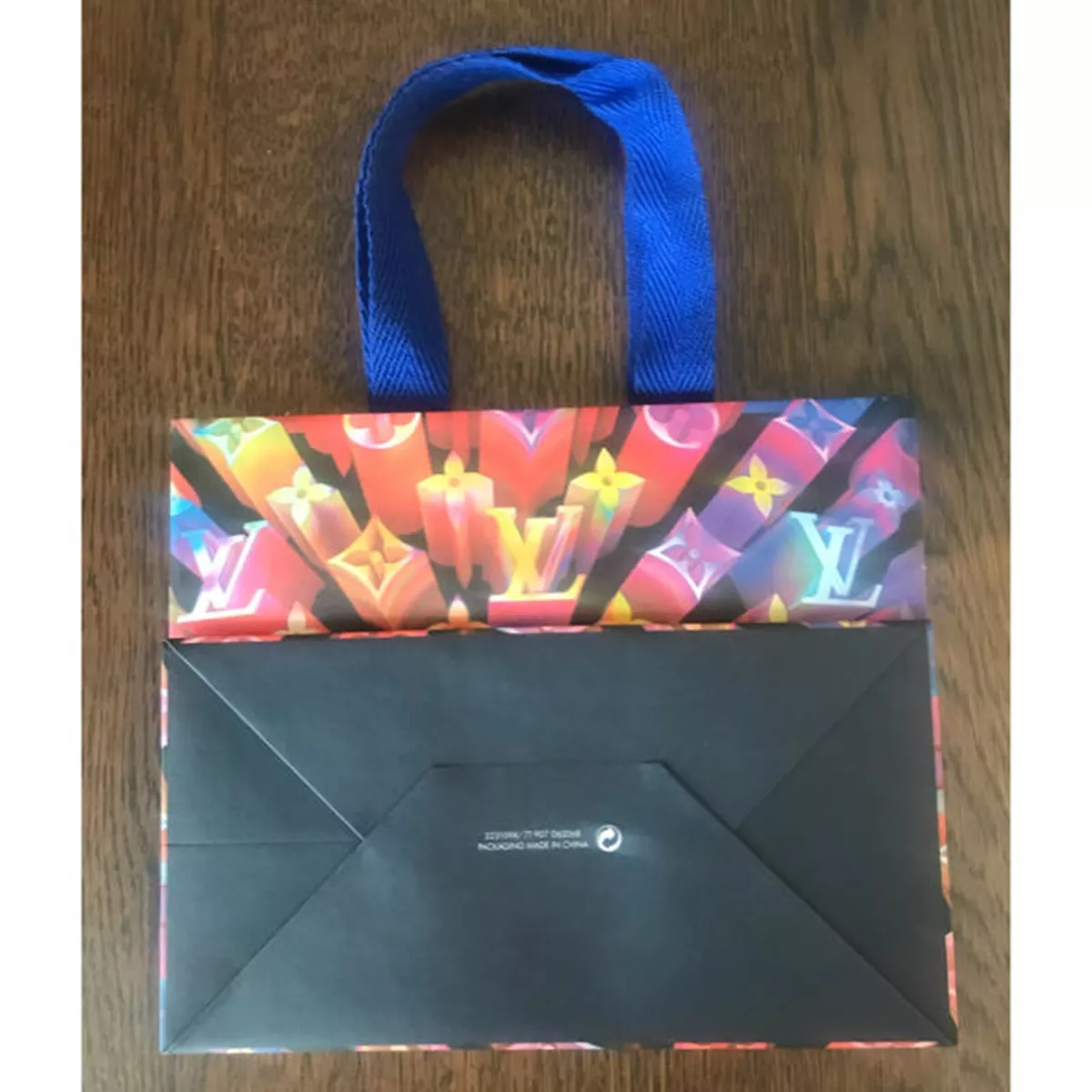 Louis Vuitton Shopper Paper Bag Christmas 2019 Limited Unused W22 H18  D11,5cm