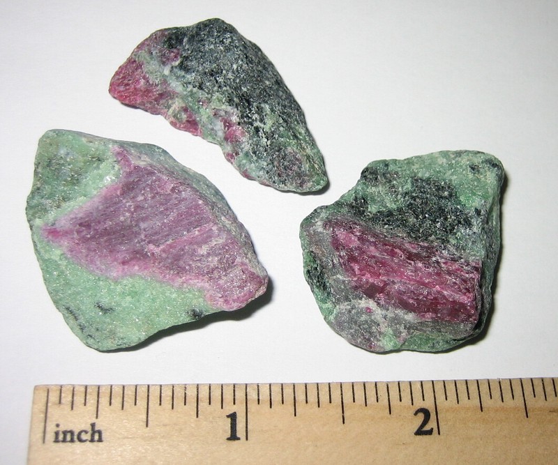 3 NATURAL ROUGH 1"-1.3" RUBY ZOISITE CRYSTAL STONE MINERALS TANZANIA 42g *2 (GG)