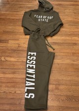 Size Small FEAR OF GOD ESSENTIALS Logo-Print Cotton-Blend Jersey Set Green.