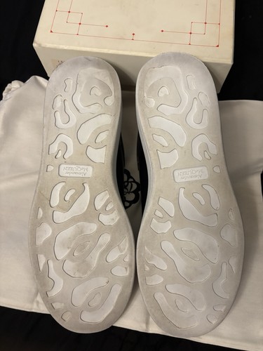 Zapatillas Alexander McQueen de gran tamaño para hombre negras/blancas - Imagen 6 de 8