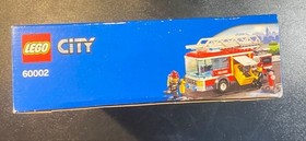 LEGO City 60002 Firefighting Ladder Truck Set Building Toy Used