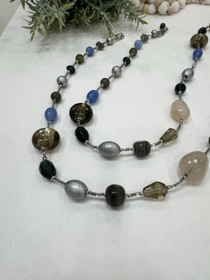 Conjunto de collar pulsera y pendientes Premier Designs junto al lago cuarzo genuino azul Foto 2 de 4