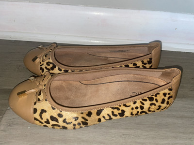 Vionic Ballet Flats Comfort Shoes Spark Minna Tan Leopard Print Women's 8.5 Wide