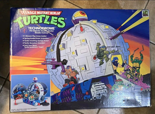 Teenage Mutant Ninja Turtles Classic Technodrome Playset TMNT 2024 New Sealed