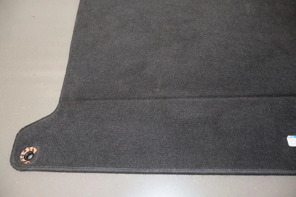 2010 雪佛兰 C6 Corvette 可转换后货物盖/顶部分隔板 — 第 3/4 张图片