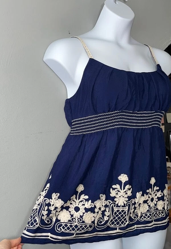 Y2K Size XL Blue White Smocked Babydoll Tank Top Embroidered Boho Cottagecore - Image 2 of 4