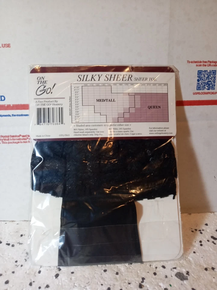 ON THE GO! Top de encaje negro hasta el muslo sedoso transparente pierna y punta talla mediana negro* Foto 2 de 3