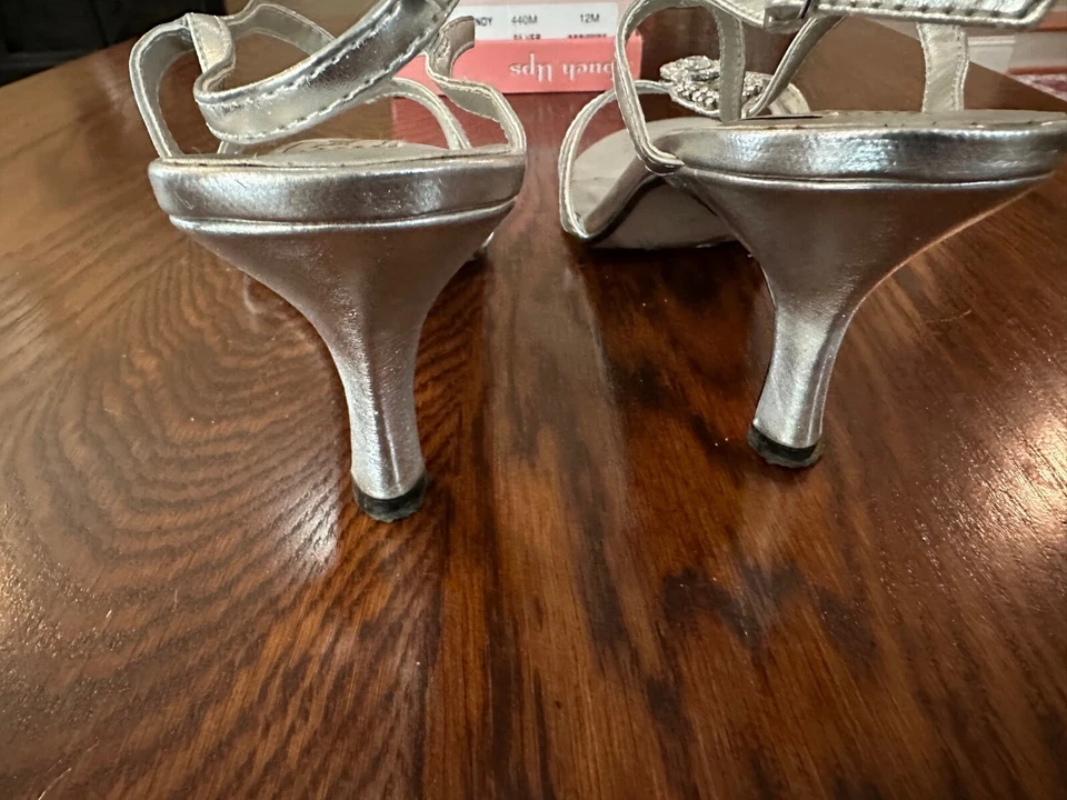 Sapatos de formatura de casamento prata tamanho 12 pedras lavadas - Imagem 4 de 4