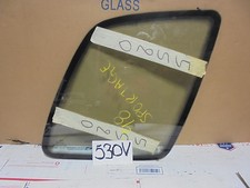 98 99 00 01 02 Sportage  PASSENGER Side Quarter glass Small Window rear  530V