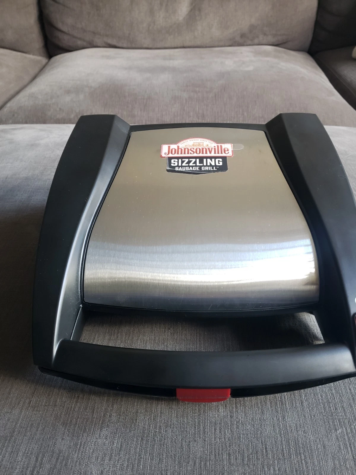 JOHNSONVILLE SIZZLING SAUSAGE INDOOR ELECTRIC GRILL BTG-0498 (PARTS) Read Desc..
