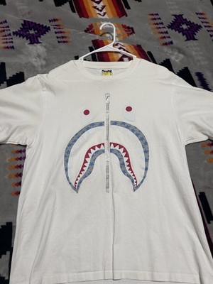A Bathing Ape BAPE Shark Graphic Logo Tee White Men s L Short Sleeve Crew