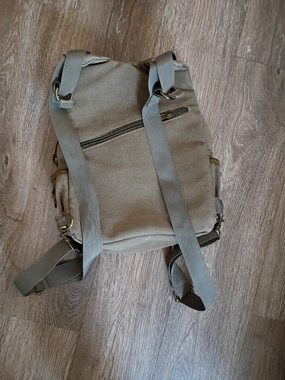 Triple Tree green Canvas Backpack - image 2