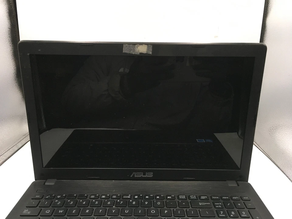 ASUS X551M NOTEBOOK - FOR PARTS - INTEL CELERON N2830 - NO RAM - READ DESC - BB - Image 2 of 4