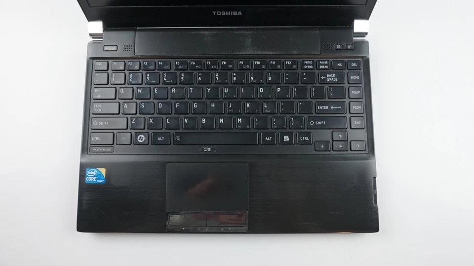 Cheap Toshiba 13.3" Laptop Intel i3 Up To 2.4GHz 8GB RAM 128GB SSD Windows 10 - Image 3 of 4