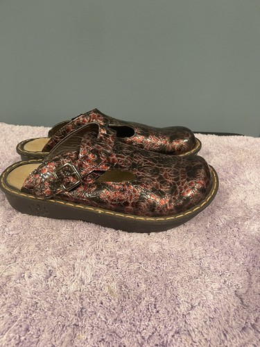 INGARO Black & Red Stone "HAPPY" Wedge Nurse Mules/Clogs Slip Resistant Size 10 - Picture 4 of 10