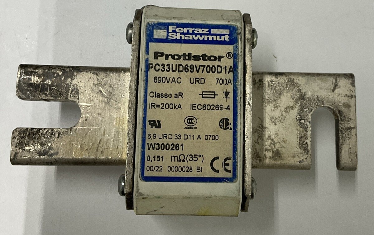 Ferraz Shawmut PC33UD6999V700D1A Protistor Fuse 700A 690VAC Ferraz Shawmut PC33UD6999V700D1A Protistor Fuse 700A 690VAC
