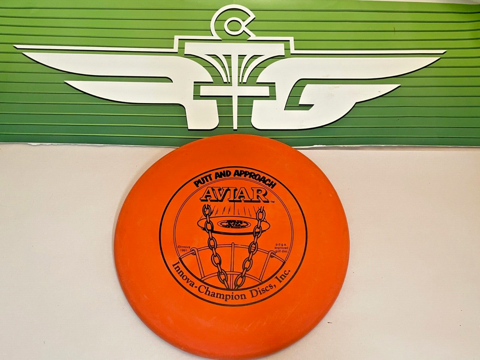 FLY GREEN DISC GOLF USED INNOVACHAMPION 1991 2 CHAIN AVIAR PUTT