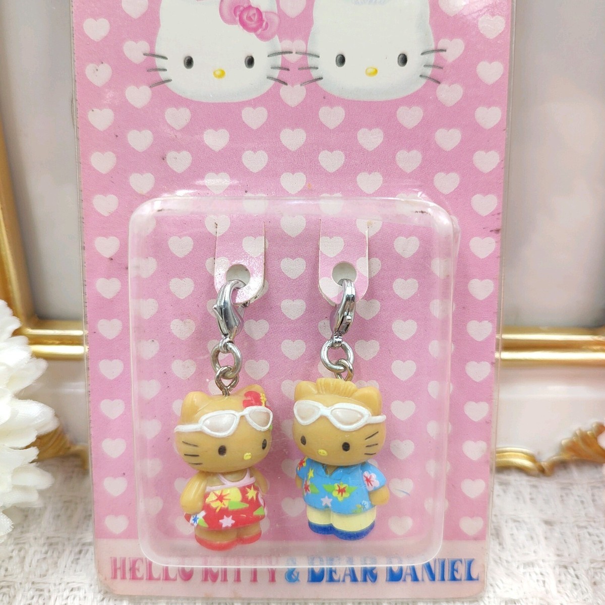 MILK Hello kitty Hello Daniel key チャーム MILK × HELLO KITTY】 HELLO KITTY & DEAR DANIEL key