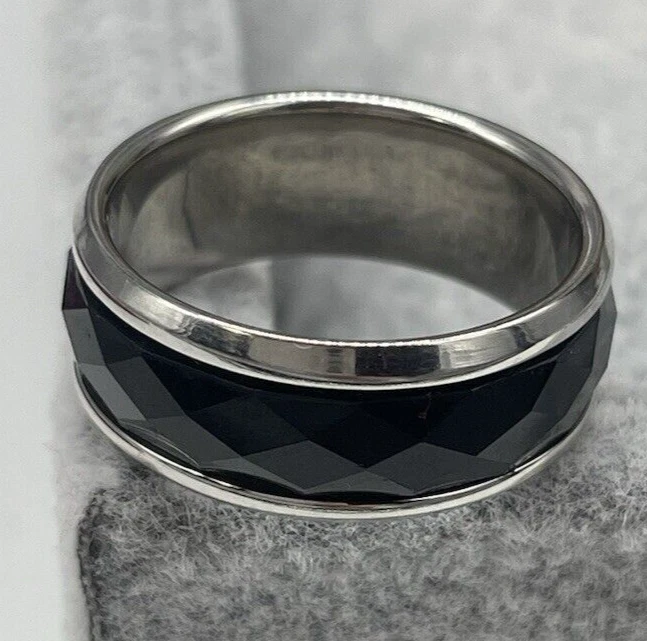 ANELLO FASCETTA COLOR ARGENTO NERO ACCIAIO INOSSIDABILE E CERAMICA DA UOMO DONNA - Immagine 2 di 4