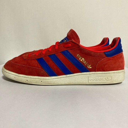 blue and red spezials