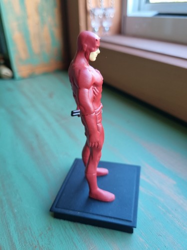 2018 Marvel Universe Figurine Statue Collection Issue #6 Daredevil - Picture 5 of 9