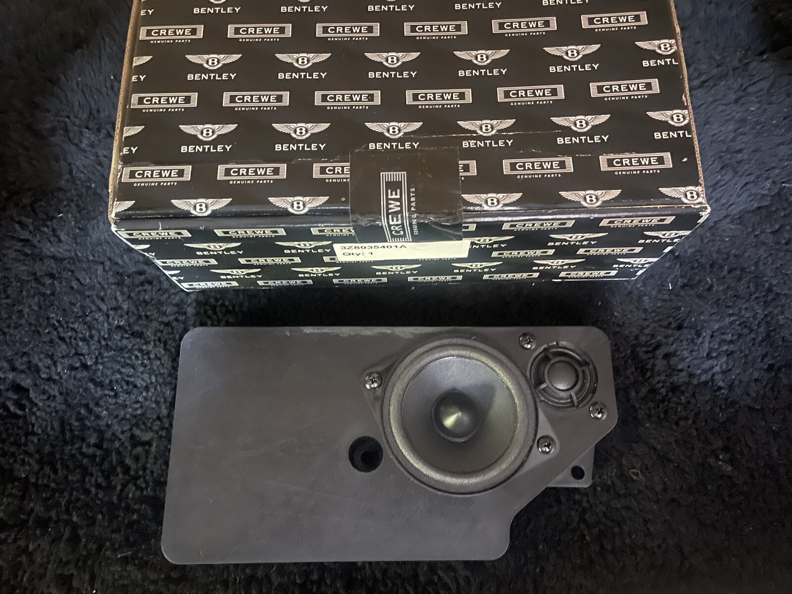 Bentley Brooklands 2009 Rear Quarter Speaker Assembly Left LH 3Z8035401A OEM NEW