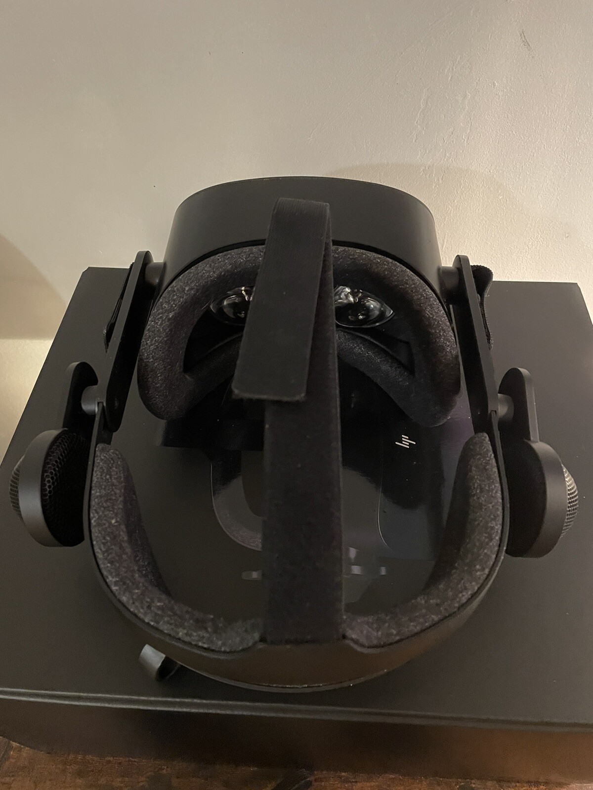 HP Reverb G2 V2 VR Virtual Reality Headset Controllers 2160p Latest