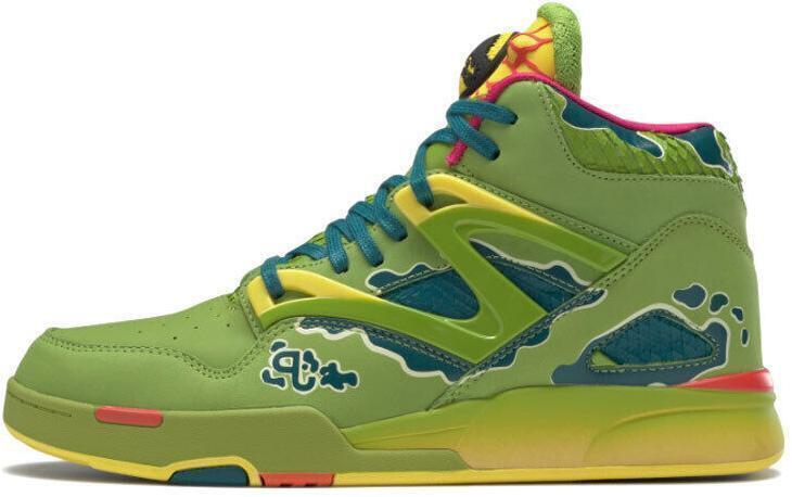Preços baixos em Reebok Jurassic Park x Pump Omni Zone 2