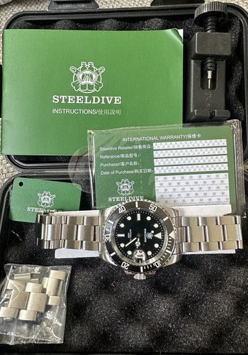 Black Steeldive SD1953 Seiko NH35 Automatic 300m Dive Watch Sapphire Submariner