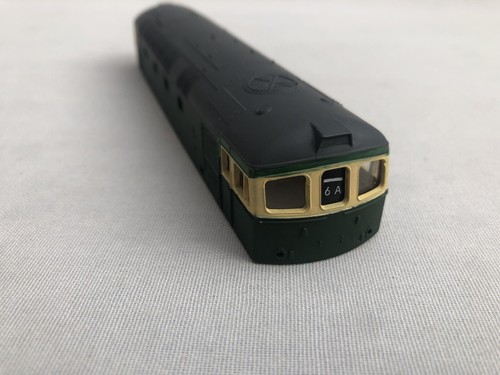 Lima HO Gauge BR Class 33 Diesel Locomotive Body Shell Green Repaint - Picture 9 of 13
