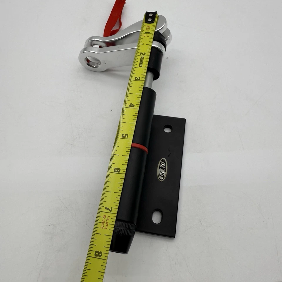 Enganches de bicicleta originales de Delta Cycle sostiene bicicletas de forma segura en auto/camión usados Foto 4 de 4