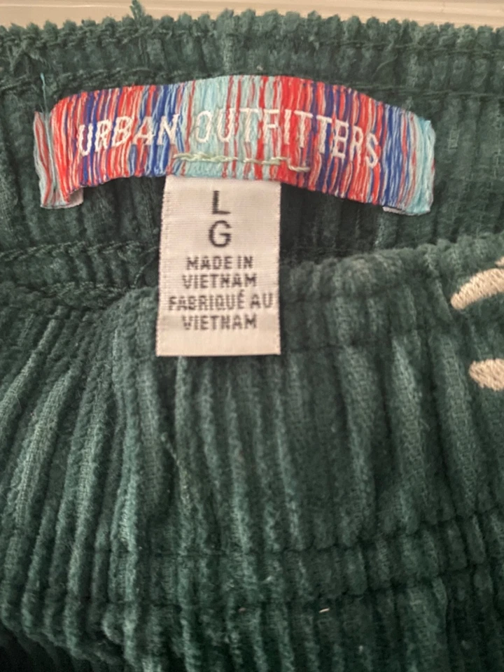 Urban Outfitters Green Corduroy Embroidered Celestial Moon Sun Pants Artsy L - Image 4 of 4