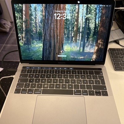 Apple Macbook Pro 13  i5, 1,4 GHz, 8GB RAM, 128 GB SSD, Top Zustand