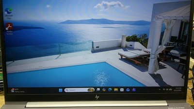 HP ZBook Firefly G8 14'' Laptop   i7-1185G7 11gen   16 gig ram 256 sshd win 11