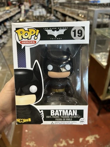 Funko POP! The Dark Knight #19 Batman / Some Box Wear