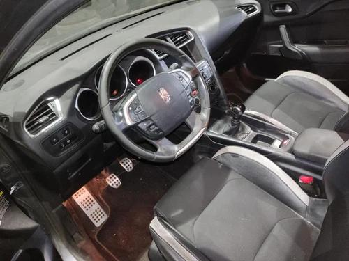 Parafango Anteriore Sinistro per CITROEN DS4 Design 2013 1164786 - Foto 9 di 10