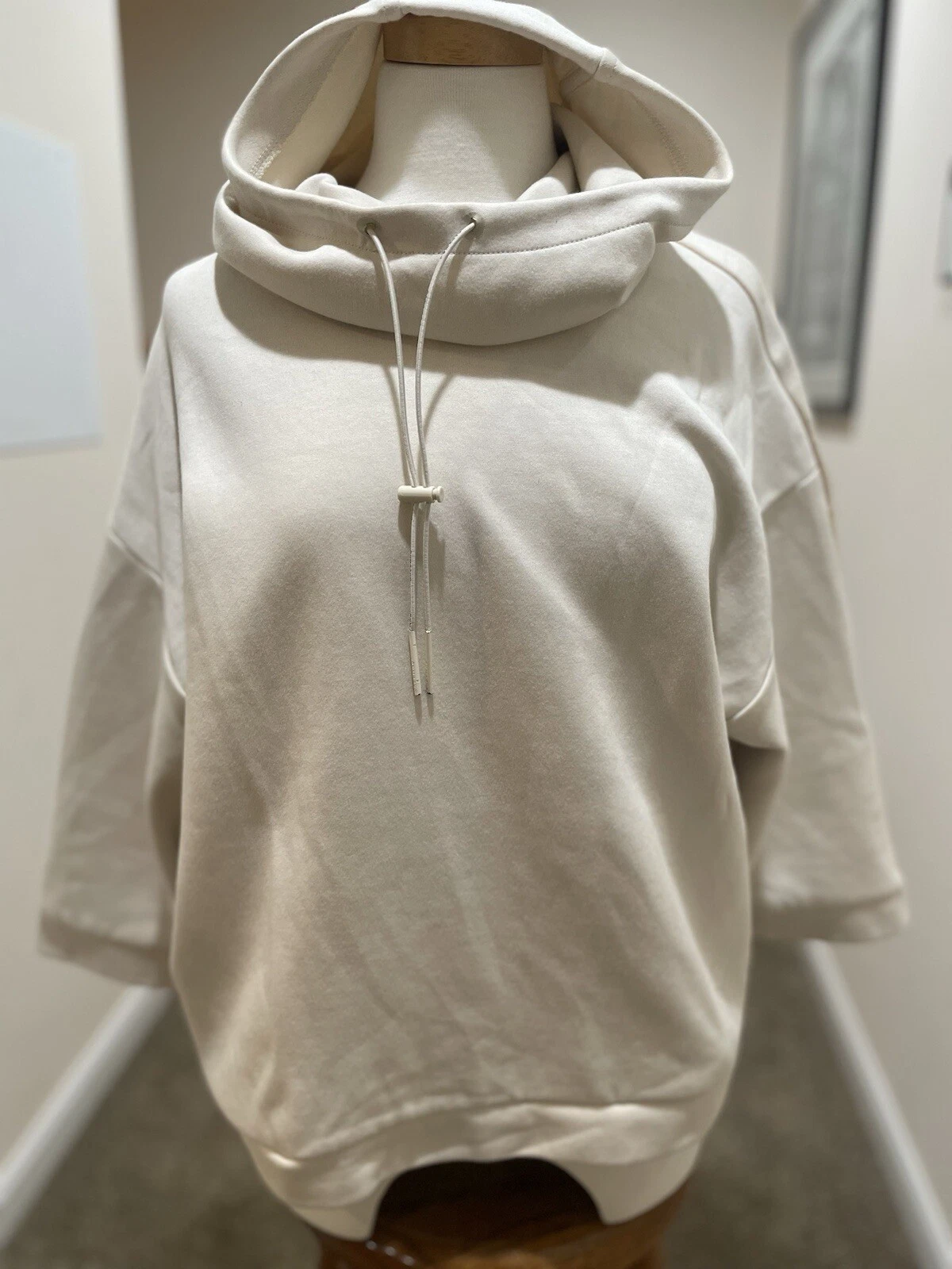 OFF WHITE Felpa con cappuccio PUMA donna collo imbuto color block avorio grigio usata in ottime condizioni tasche