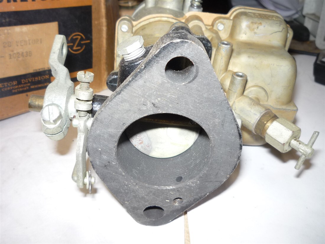 1939–1941 Plymouth & Dodge truck NOS zenith carburetor