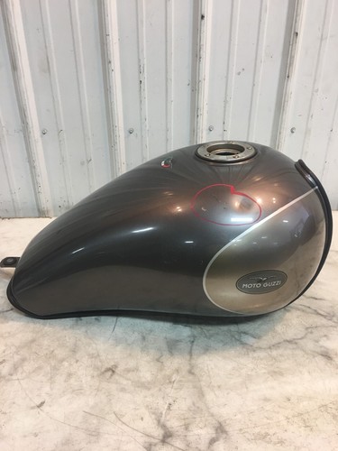 04 Moto Guzzi California Vintage 1100 petrol gas fuel tank - Picture 3 of 12