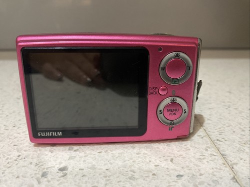 Fujifilm Finepix Z10 fd Pink 7.2MP CCD Sensor 3x Optical Ultra Compact Digicam - Picture 6 of 11