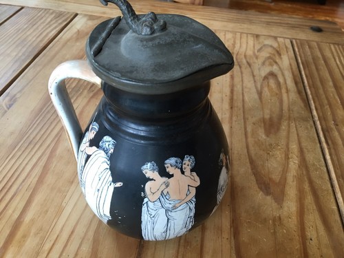 ANTIQUE ROYAL BAYREUTH MATTE BLACK CORINTHIAN CLASSIC ROMAN FIGURES PEWTER LID - Picture 2 of 17