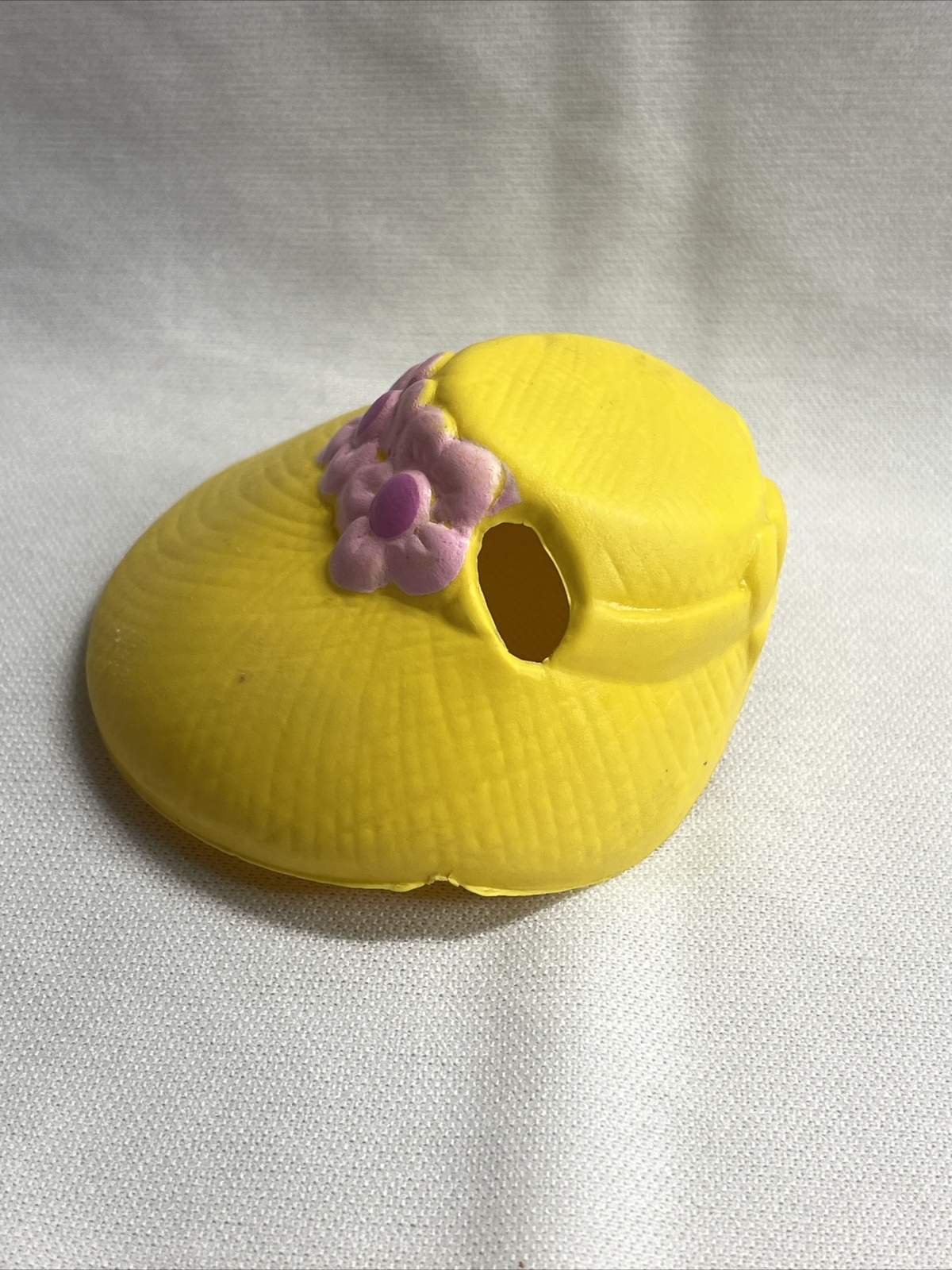 CAPPELLO MY LITTLE PONY GIALLO CON FIORI VIOLA ACCESSORIO CAPPELLO G1 RARO